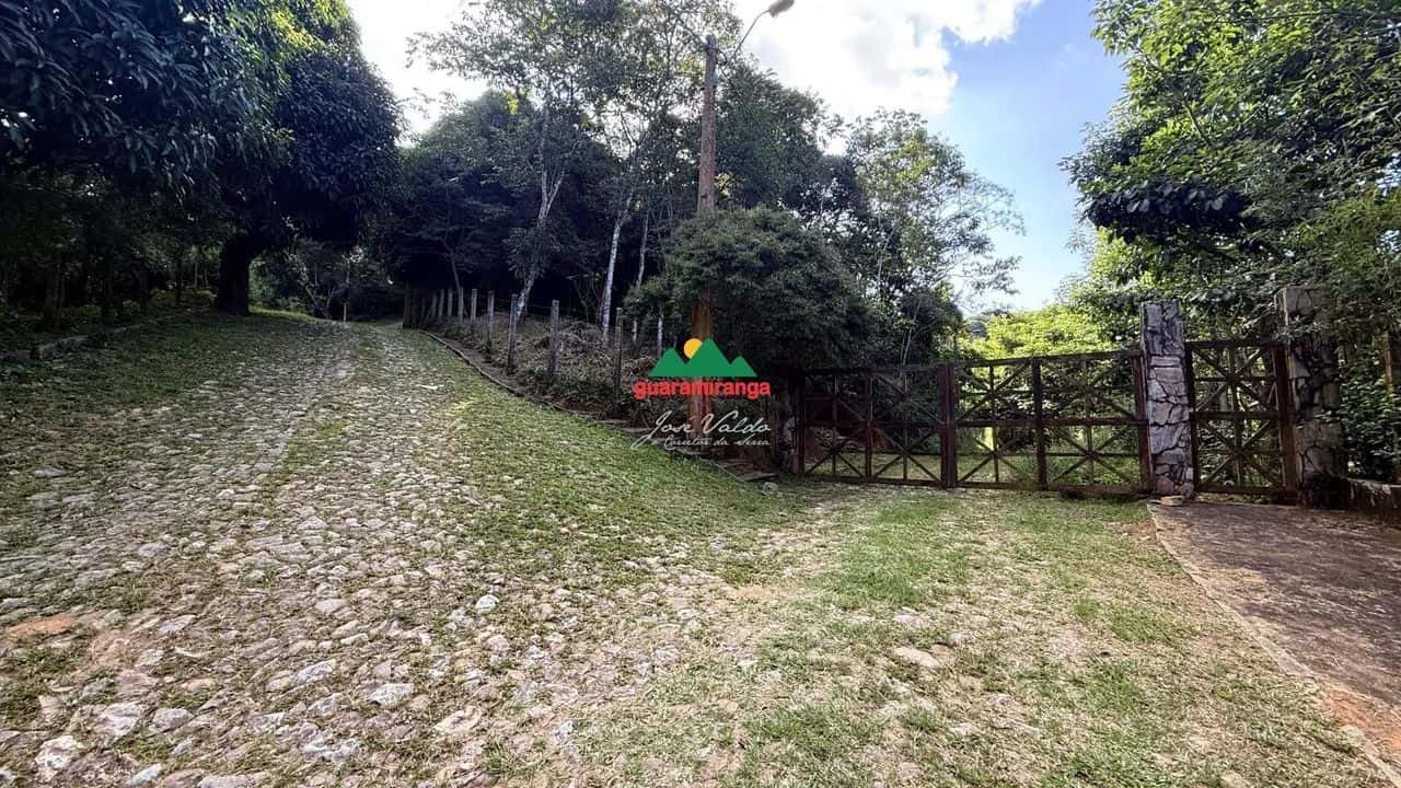 338,97 m² de tranquilidade, natureza e qualidade de vida, em uma região privil - Image 1